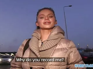 a questi casting devi venire video porno anziana merda