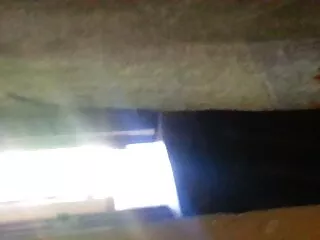 Corre in giro strofinando se stessa con la figa donne mature anziane di sua figlia